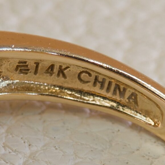 14K Gold Y2K Statement Ring with 9mm Portuguese-Cut CZ - Picture 12 of 12